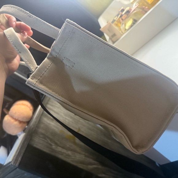 Marc Jacobs Tan Crossbody Tote Bag - Picture 2 of 5